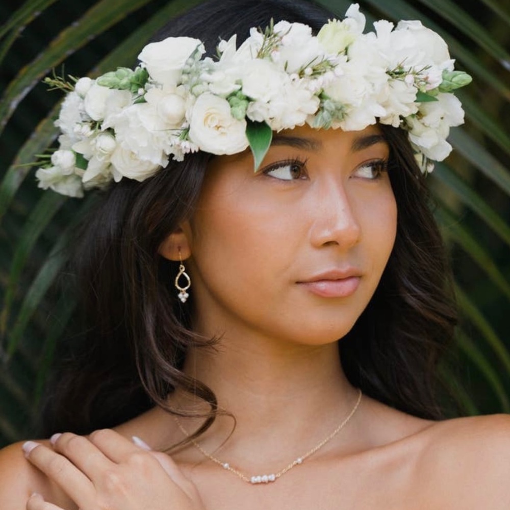 SOLD Made in Hawaii 14k MICHELLE DAINTY PUKA + PEARL NECKLACE - Picture 3 of 5